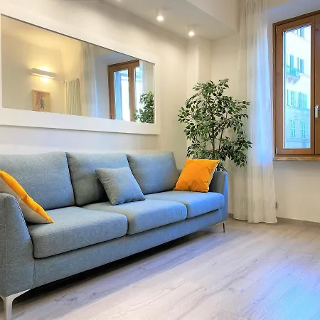 Апартаменти Casa Stella- A Due Passi Dal Corso Di