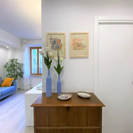 아파트 Casa Stella - A Due Passi Dal Corso Di *